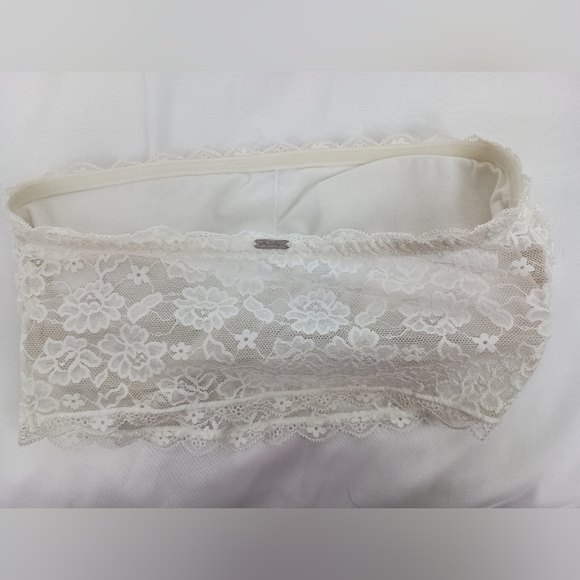 2 FOR $30 HOLLISTER White Lace Bandeau (#1,273) - Picture 4 of 8